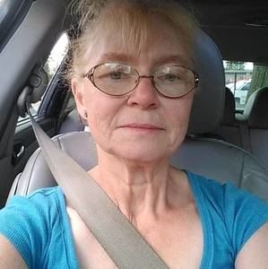 Meet your Posher, Deborah